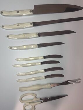 White Pearl Handle Kitchen Knife and Scissor Set - 10 Piece Home Kitchen Cutlery